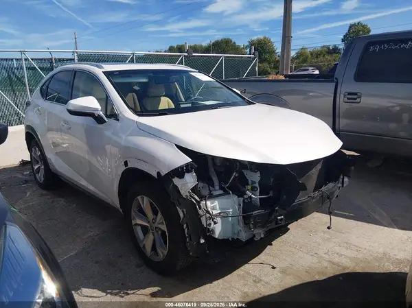 JTJBJRBZ2H2067654 — 2017 Lexus NX, Передняя часть (Front End), фото до ремонта