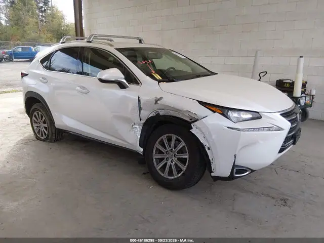 JTJYARBZ7H2082080 — 2017 Lexus NX, Передняя часть справа (Right Front), фото до ремонта