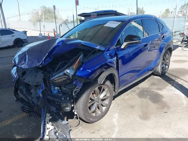 JTJYARBZ2K2136070 — 2019 Lexus NX, фото 2 с аукциона IAAI, Передняя часть слева
