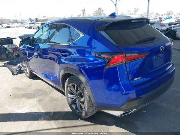 JTJYARBZ2K2136070 — 2019 Lexus NX, фото 3 с аукциона IAAI, Передняя часть слева
