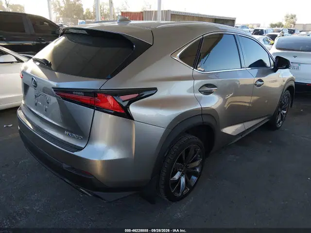 JTJYARBZ9K2116978 — 2019 Lexus NX, Передняя часть (Front End), фото до ремонта