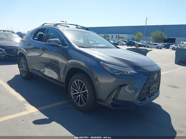 JTJGKCEZ5S5037940 — 2025 Lexus NX, Задняя часть (Rear), фото до ремонта