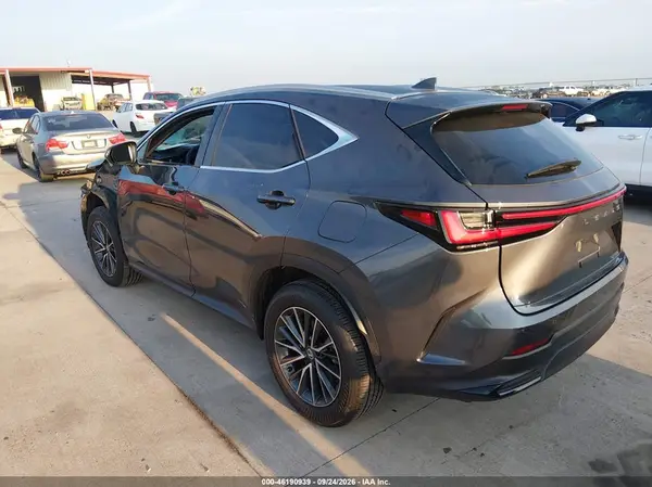 2T2AGCEZ7TC096935 — 2026 Lexus NX, фото 3 с аукциона IAAI, Передняя часть