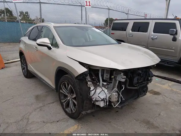 2T2BGMCA1HC020206 — 2017 Lexus RX, Передняя часть (Front End), фото до ремонта