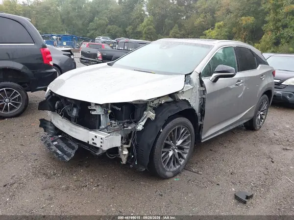 2T2BZMCAXHC127202 — 2017 Lexus RX, фото 2 с аукциона IAAI, Передняя часть