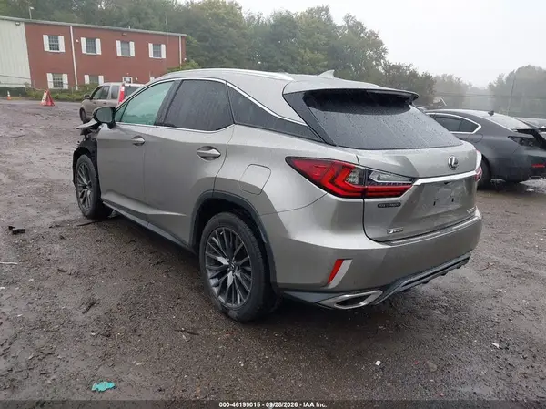 2T2BZMCAXHC127202 — 2017 Lexus RX, фото 3 с аукциона IAAI, Передняя часть