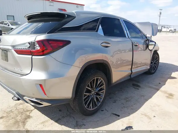 2T2BZMCA7HC089945 — 2017 Lexus RX, фото 4 с аукциона IAAI, Повреждения со всех сторон