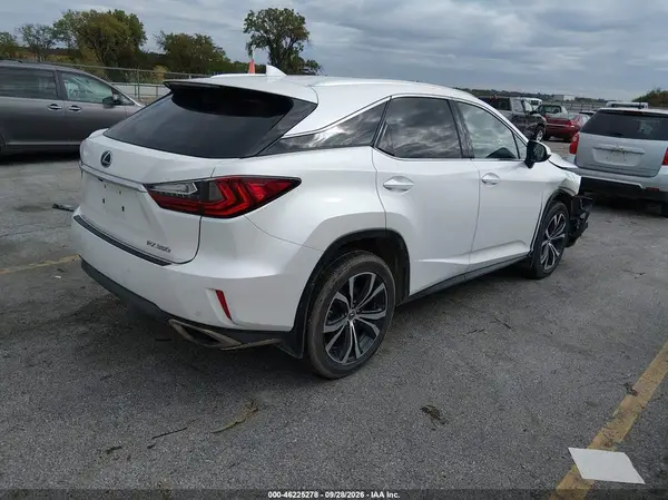 2T2BZMCA3HC097542 — 2017 Lexus RX, фото 4 с аукциона IAAI, Передняя часть справа