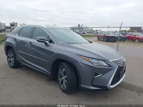 2T2BZMCA6HC071825 — 2017 Lexus RX, Передний левый, фото до ремонта
