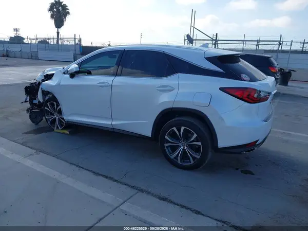 2T2HZMAA1LC170591 — 2020 Lexus RX, фото 3 с аукциона IAAI, Передняя часть