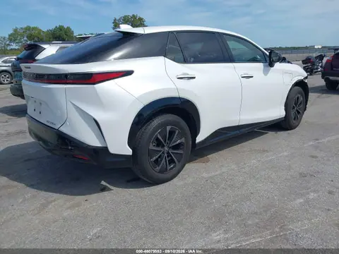2026 Lexus Rz 350e VIN JTJBDADB5TA005463 фото 4