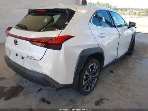 2022 Lexus UX 200 VIN JTHX3JBH1N2048986 фото 4