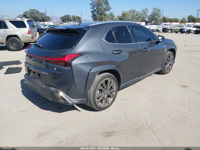 JTHE9JBH0N2057698 — 2022 Lexus Ux 250H F Sport, фото 4 с аукциона IAAI 14.10.2026, Левый бок