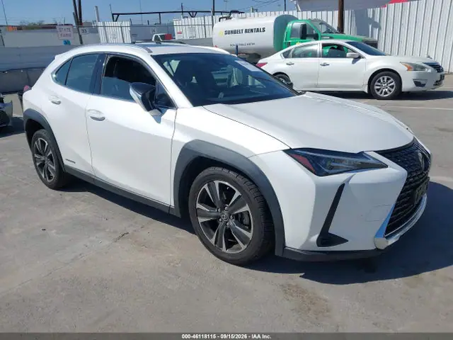 JTHU9JBHXK2007978 — 2019 Lexus UX 250H, Передняя часть слева (Left Front), фото до ремонта
