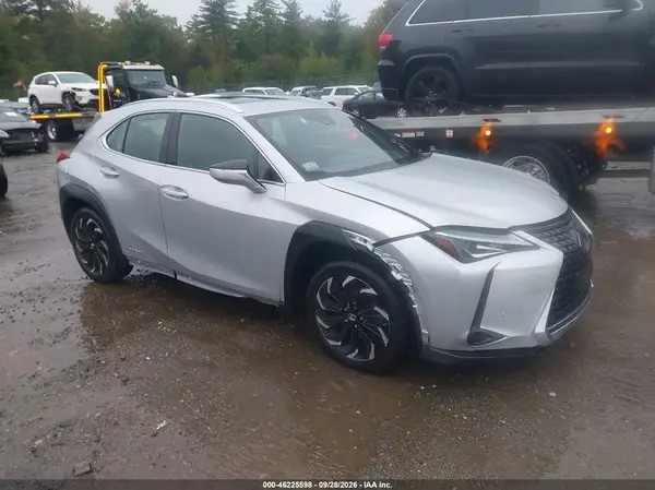 JTHP9JBH1L2021976 — 2020 Lexus UX, Передняя часть слева (Left Front), фото до ремонта