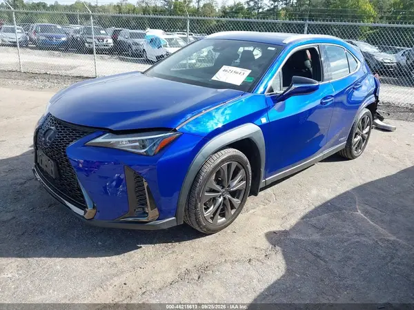 JTHR9JBHXM2052623 — 2021 Lexus UX, фото 2 с аукциона IAAI, Передняя часть