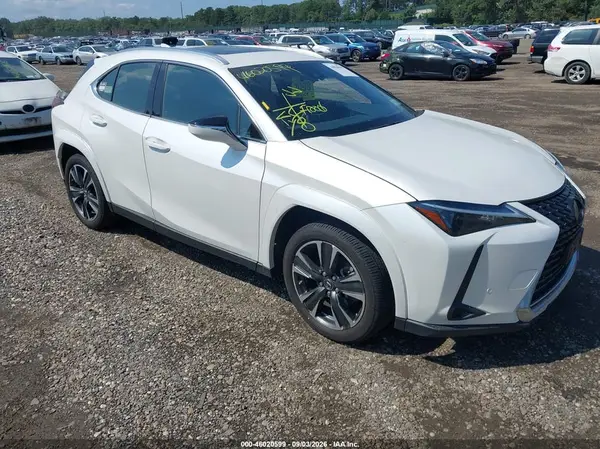 JTHP9JBHXR2076936 — 2024 Lexus UX, Подтопление (Flood), фото до ремонта