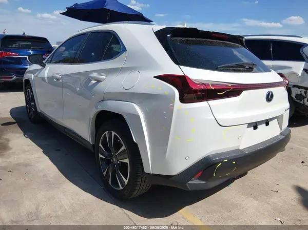 JTHYBJAH6S2022128 — 2025 Lexus UX, фото 3 с аукциона IAAI, Повреждение штормом