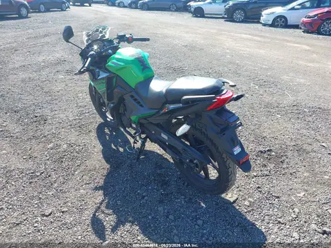 2022 Lifa 250cc Motorcycle VIN LXAPRVP72NX000128 фото 3