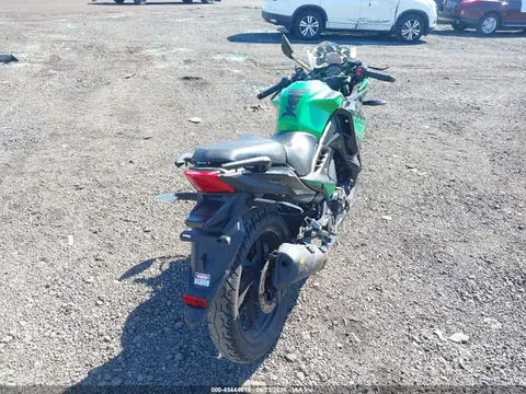 2022 Lifa 250cc Motorcycle VIN LXAPRVP72NX000128 фото 4