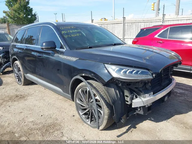 2022 Lincoln Aviator Reserve VIN 5LM5J7XC3NGL16284 фото 1