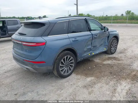 2026 Lincoln Corsair Reserve VIN 5LMCJ2DA6TUL11799 фото 4