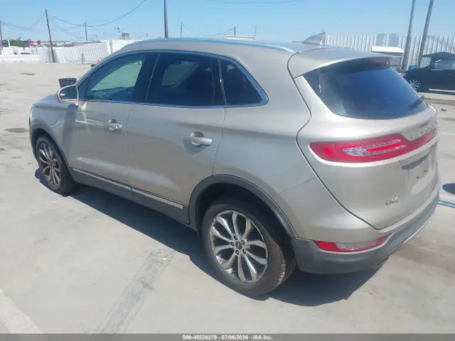 5LMCJ1A90FUJ47149 — 2015 Lincoln MKC, фото 3 с аукциона IAAI 30.09.2026, Естественный износ
