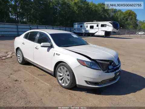 1LNHL9DK5GG602755 — 2016 Lincoln MKS, Передняя часть, фото до ремонта