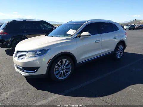 2016 Lincoln Mkx Reserve VIN 2LMPJ8LP0GBL59635 фото 2