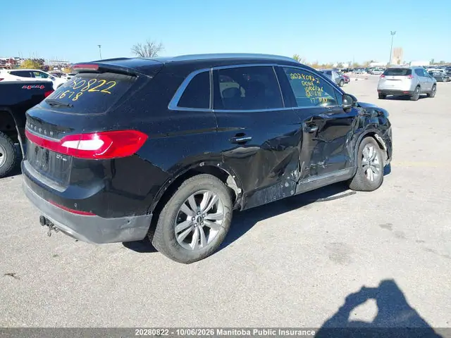 2017 Lincoln Mkx Reserve VIN 2LMPJ8LP7HBL11678 фото 4