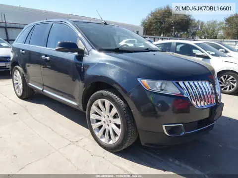 2LMDJ6JK7DBL16601 — 2013 Lincoln MKX, Сзади, фото до ремонта