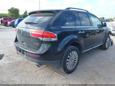 2014 Lincoln MKX VIN 2LMDJ6JK4EBL04102 фото 4