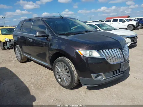 2LMDJ6JK7FBL32137 — 2015 Lincoln MKX, Repossession, фото до ремонта