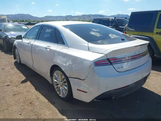 3LN6L2G91FR618868 — 2015 Lincoln MKZ, фото 3 с аукциона IAAI 13.10.2026, Естественный износ