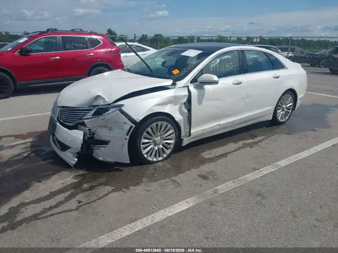 2016 Lincoln MKZ VIN 3LN6L2GK2GR610833 фото 2