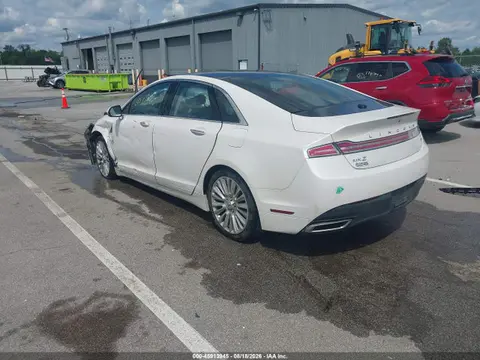 2016 Lincoln MKZ VIN 3LN6L2GK2GR610833 фото 3