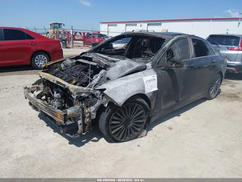 2016 Lincoln MKZ VIN 3LN6L2GK3GR609481 фото 2