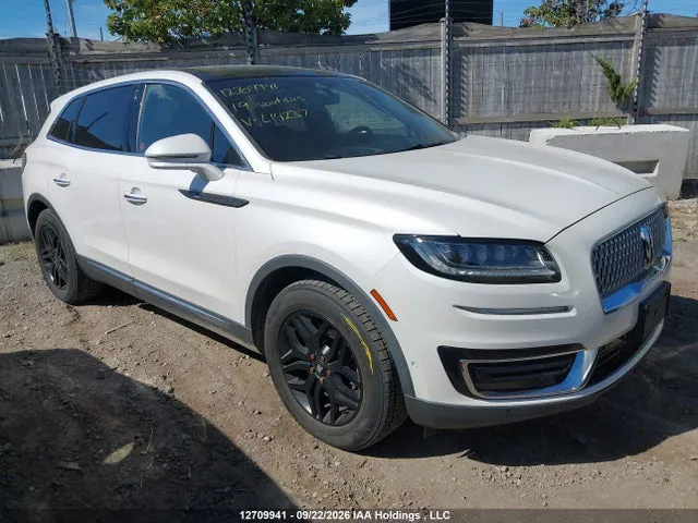 2019 Lincoln Nautilus VIN 2LMPJ8L92KBL14237 фото 1
