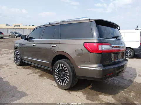 2019 Lincoln Navigator Black Label VIN 5LMJJ2TTXKEL10397 фото 3