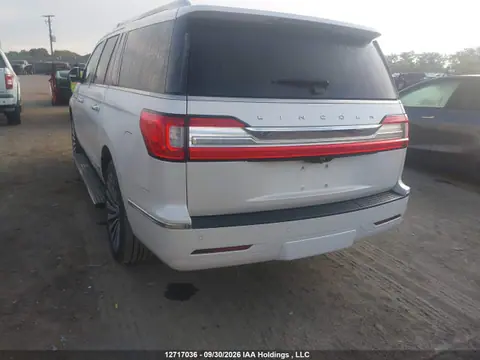 2019 Lincoln Navigator L Reserve VIN 5LMJJ3LT1KEL14747 фото 3