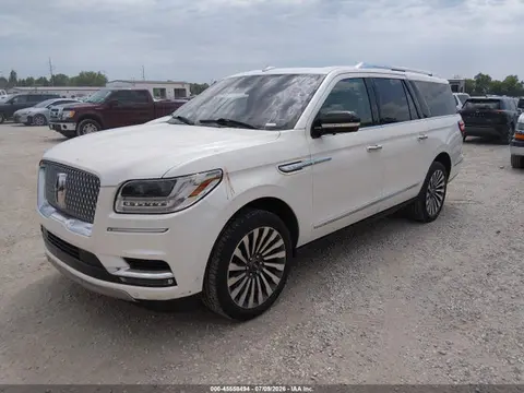 2019 Lincoln Navigator L Reserve VIN 5LMJJ3LT8KEL01624 фото 2