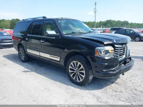 5LMJJ3HT9GEL12146 — 2016 Lincoln Navigator L/Select, Передняя часть (Front End), фото до ремонта