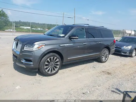 2018 Lincoln Navigator L Select VIN 5LMJJ3HT4JEL20646 фото 2