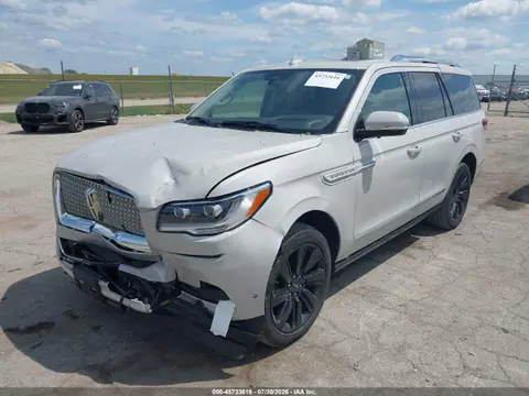 2024 Lincoln Navigator Reserve VIN 5LMJJ2LG7REL02612 фото 2