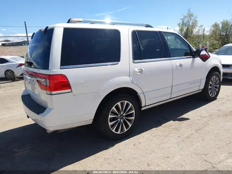 2016 Lincoln Navigator Select VIN 5LMJJ2HT2GEL05890 фото 4