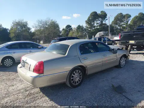 1LNHM81W67Y639306 — 2007 Lincoln Town Car, фото 4 с аукциона IAAI, Передняя часть