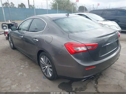2015 Maserati Ghibli VIN ZAM57XSA6F1152685 фото 3
