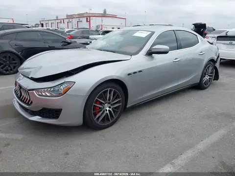 2018 Maserati Ghibli VIN ZAM57XSA6J1287531 фото 2