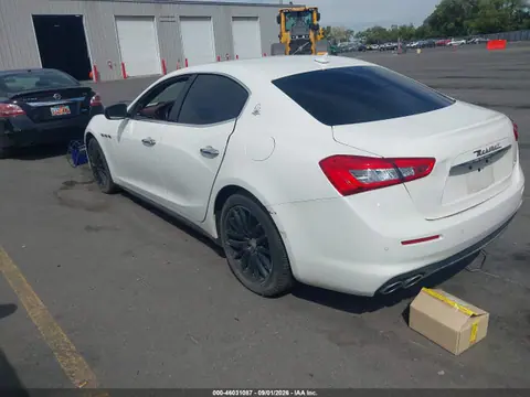2018 Maserati Ghibli VIN ZAM57XSA1J1293219 фото 3