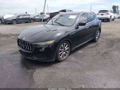 2017 Maserati Levante VIN ZN661XUA4HX233433 фото 2